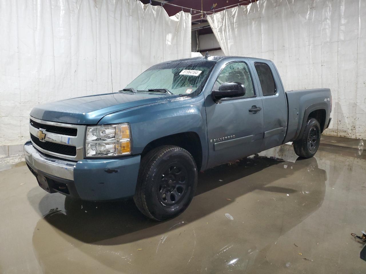 2008 Chevrolet Silverado - Image 1