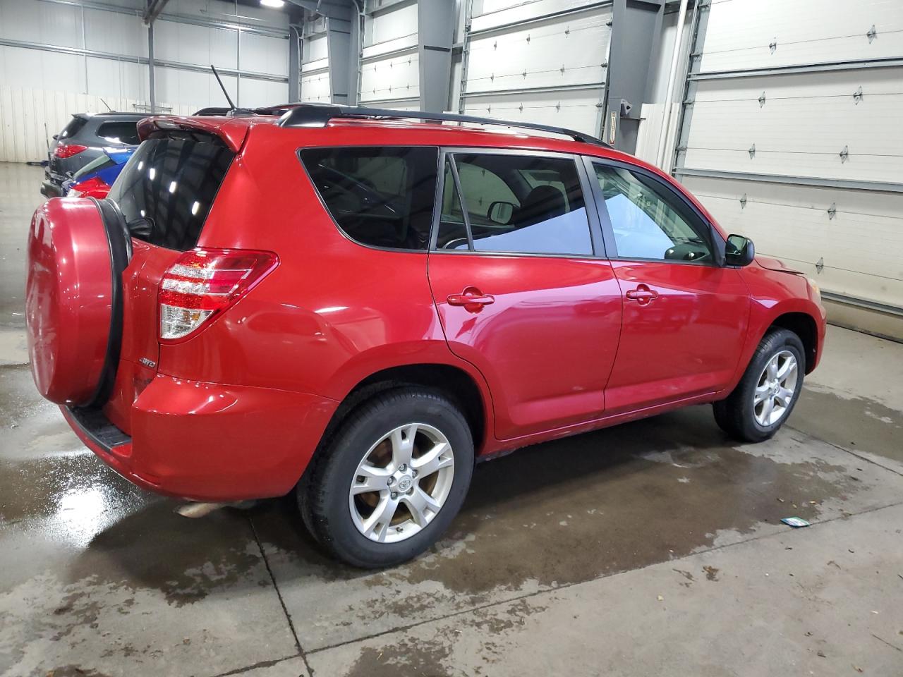 2011 Toyota RAV 4 - Image 3