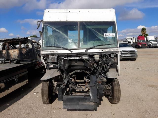 2017 FREIGHTLINER CHASSIS M LINE WALK-IN VAN