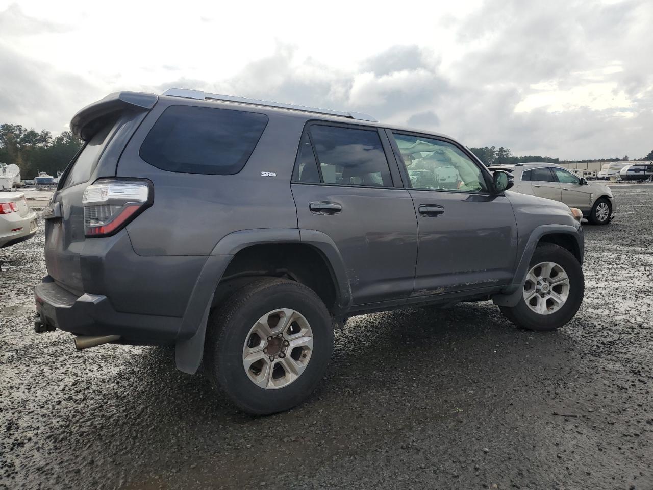 2014 Toyota 4Runner - Image 3