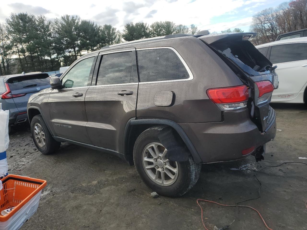 2019 Jeep Grand Cherokee - Image 2