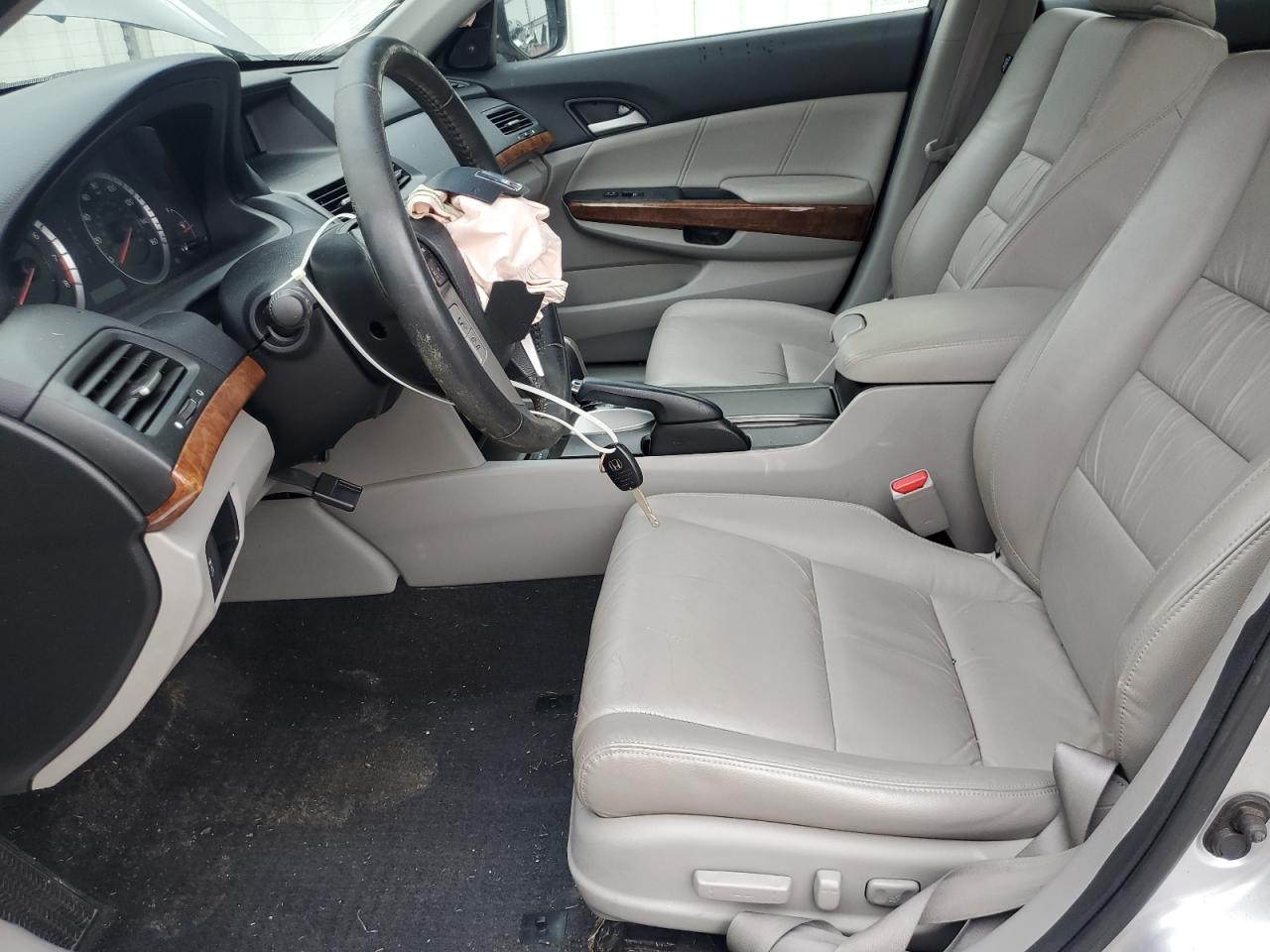 2011 Honda Accord - Image 7