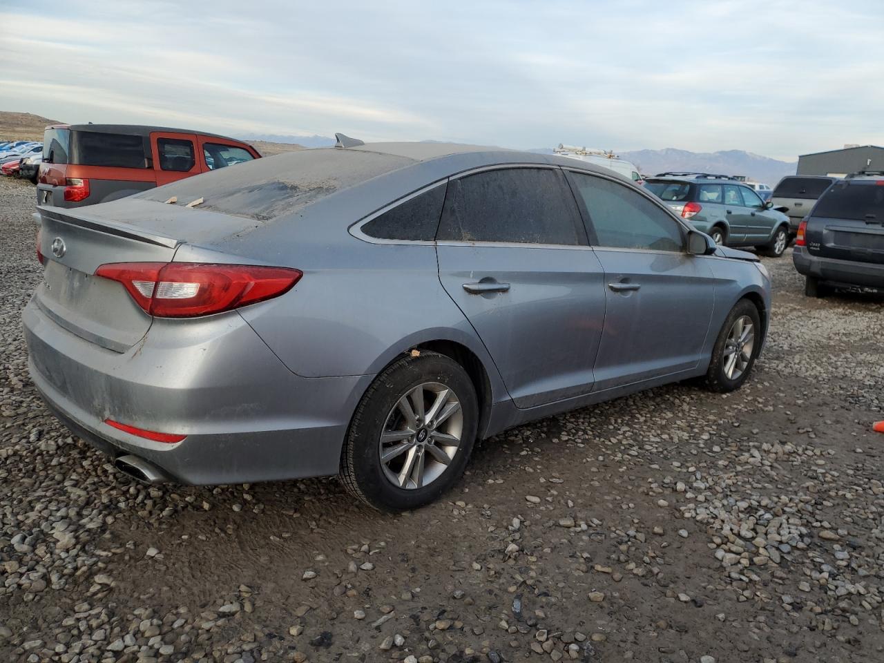 2015 Hyundai Sonata - Image 3