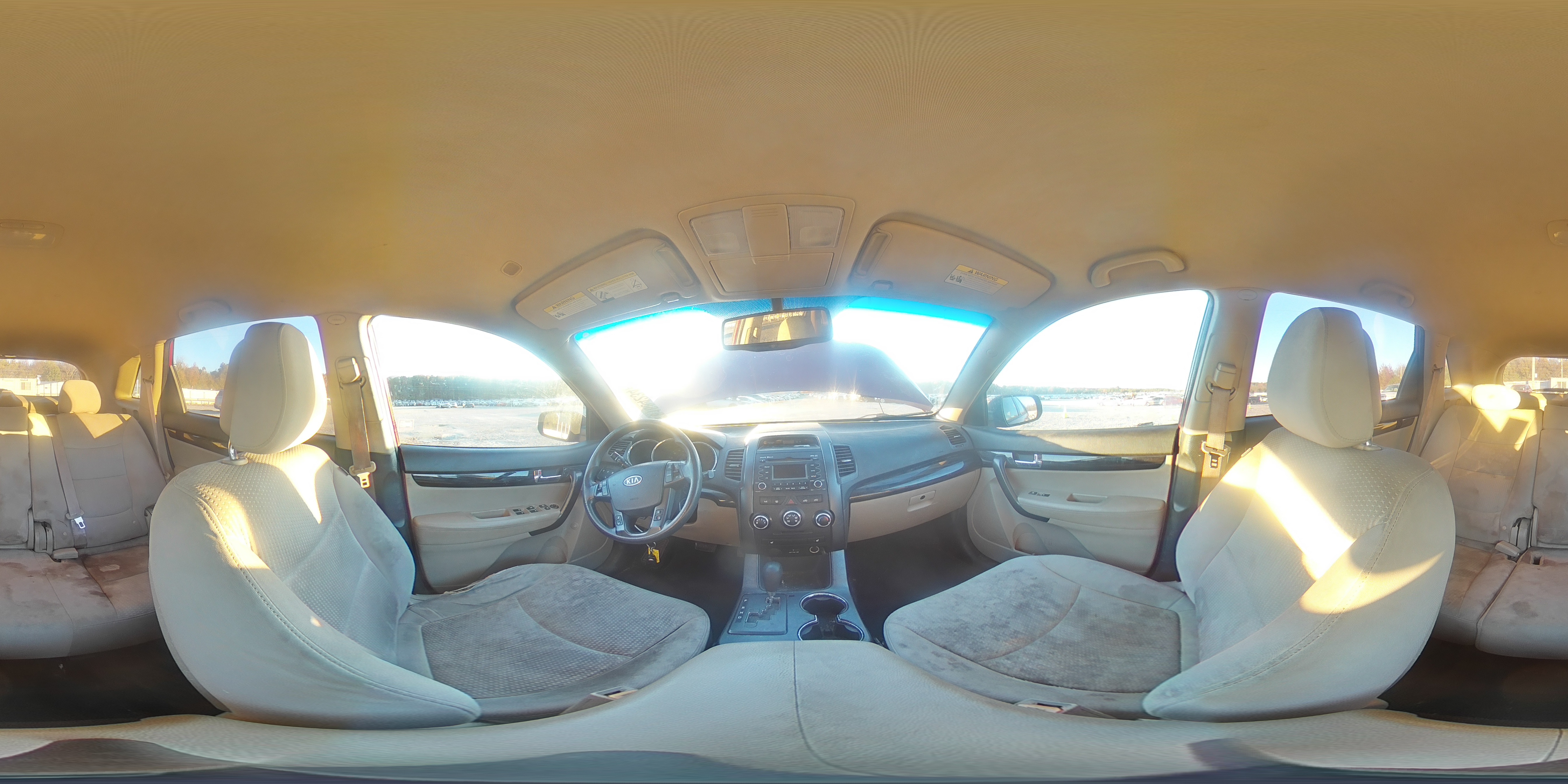 2011 Kia Sorento - Image 14