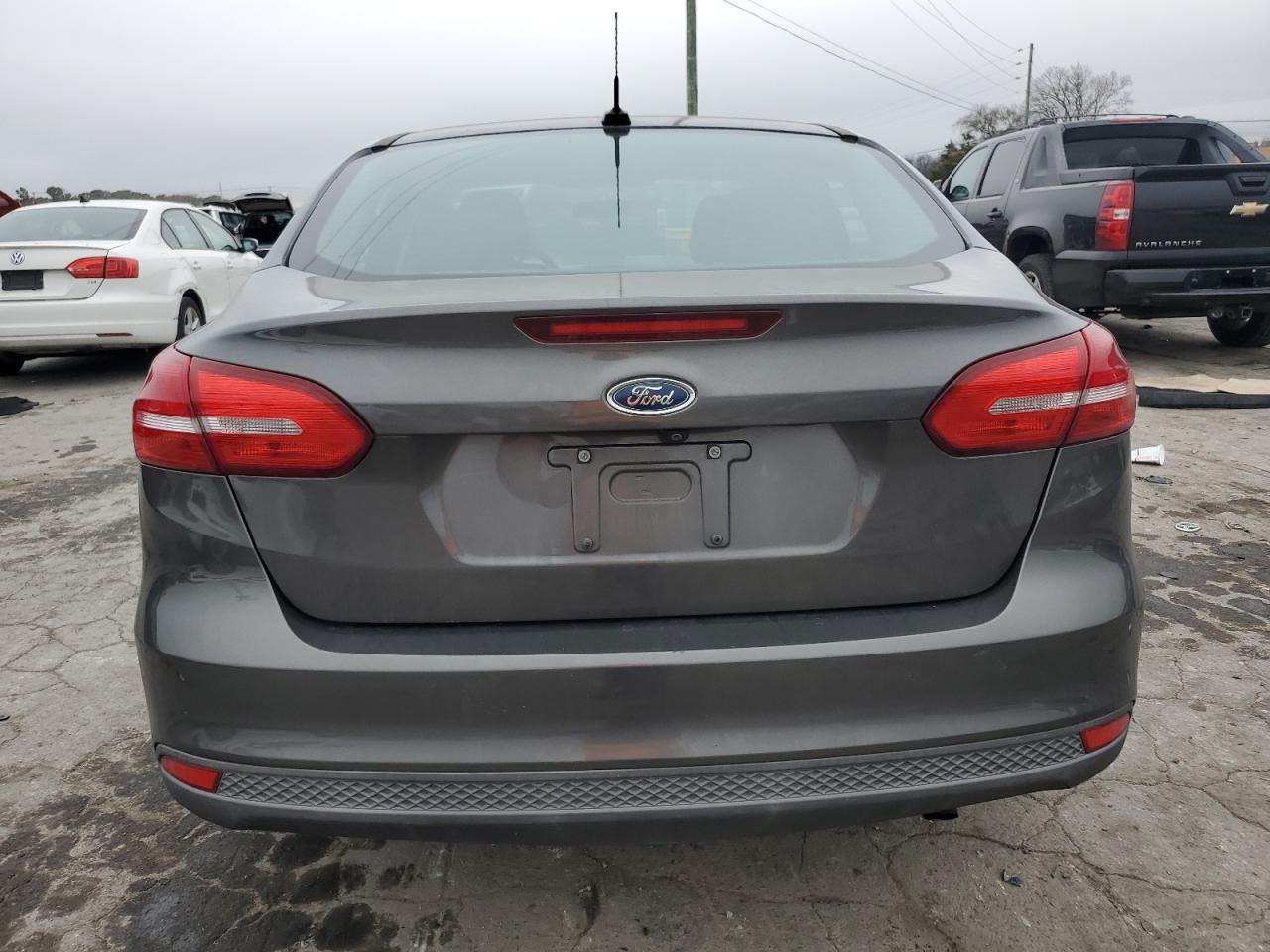 2017 Ford Focus Se VIN: 1FADP3F26HL274732 Lot: 79879514