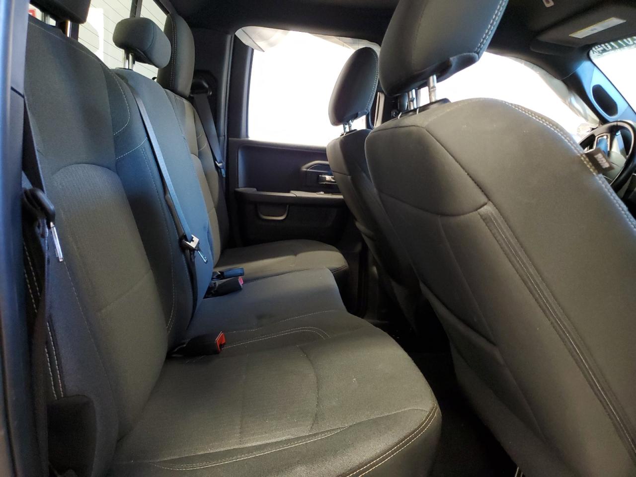 2021 RAM 1500 - Image 10