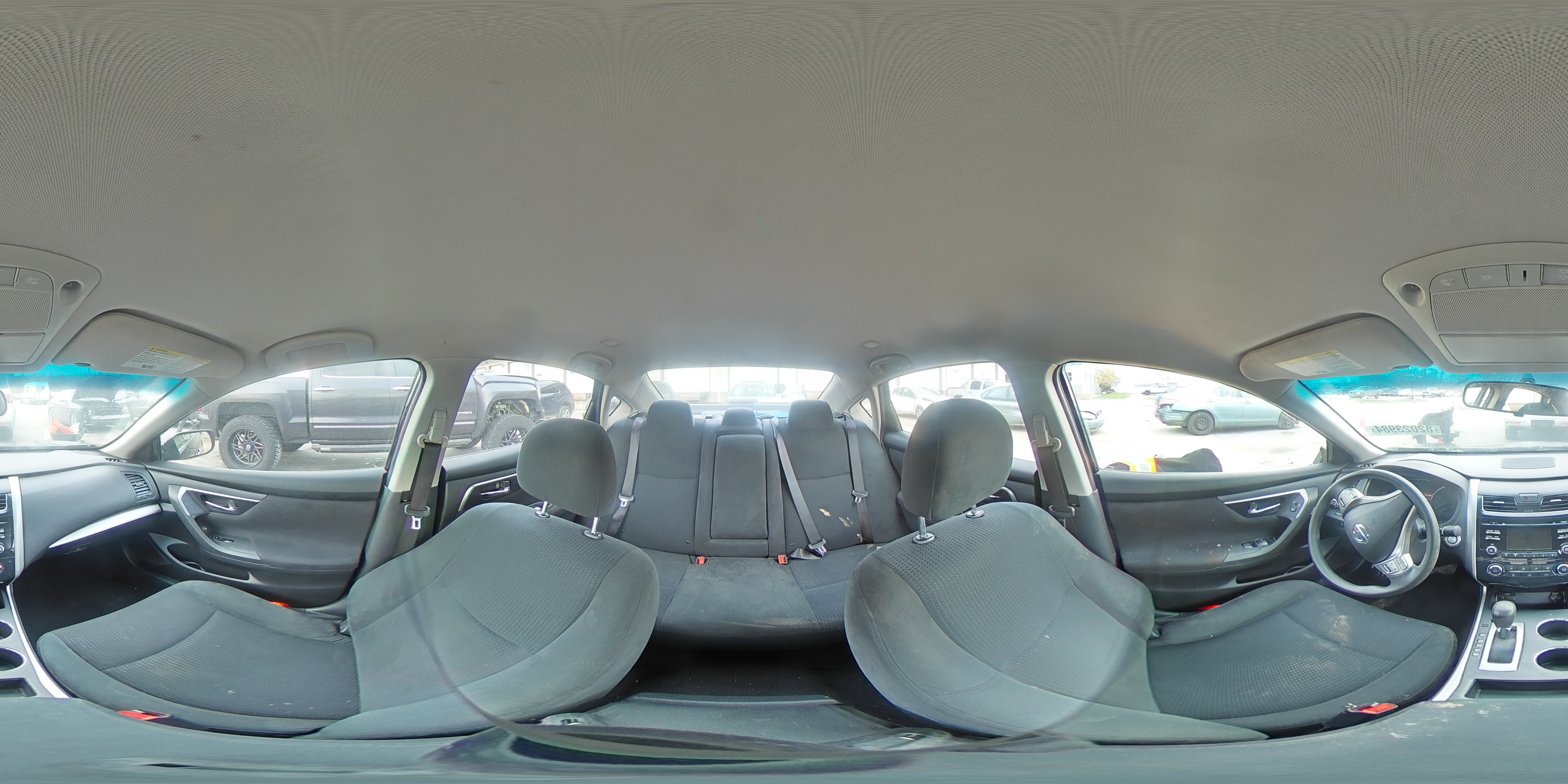 2015 Nissan Altima - Image 12