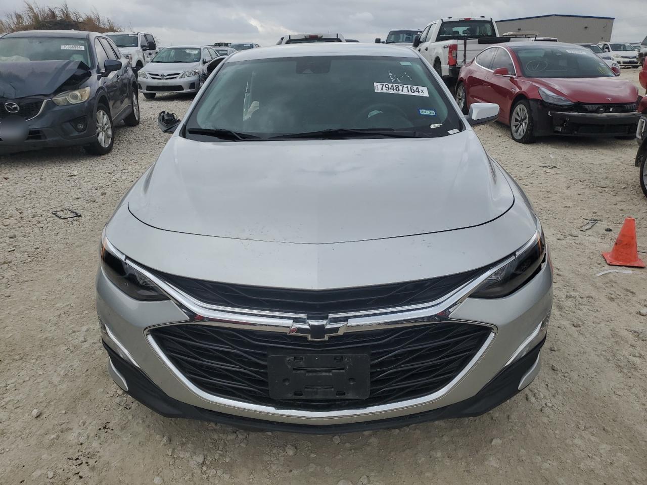 2022 Chevrolet Malibu - Image 5