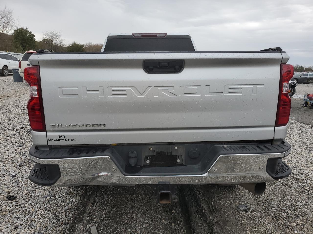 2021 Chevrolet Silverado - Image 6