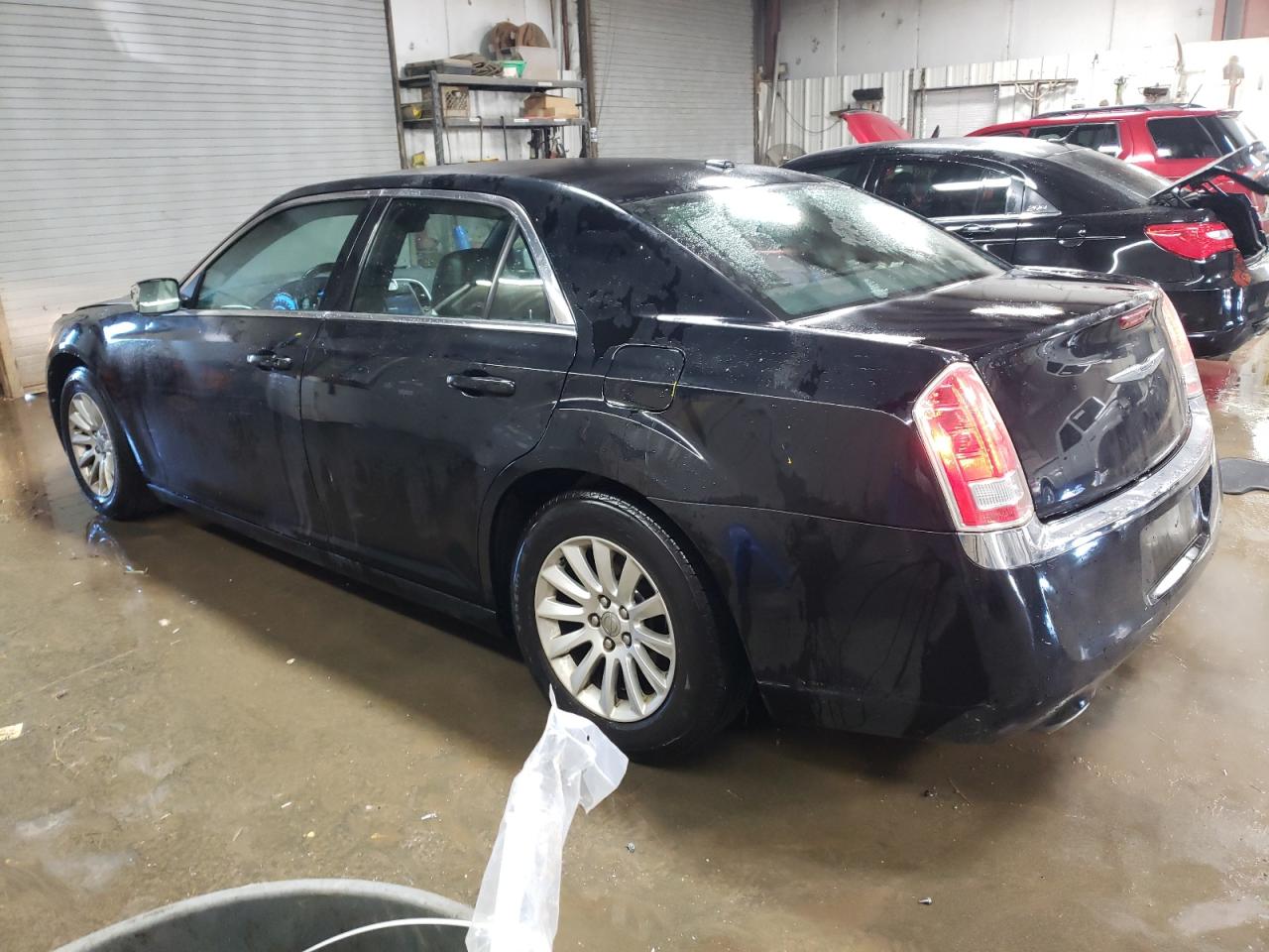 2013 Chrysler 300 - Image 2