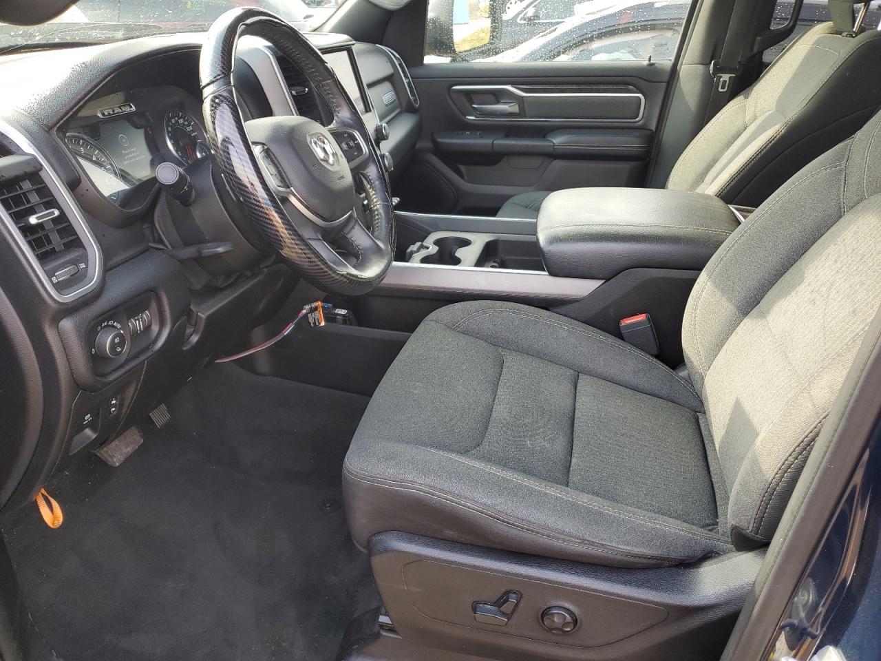 2019 RAM 1500 - Image 7