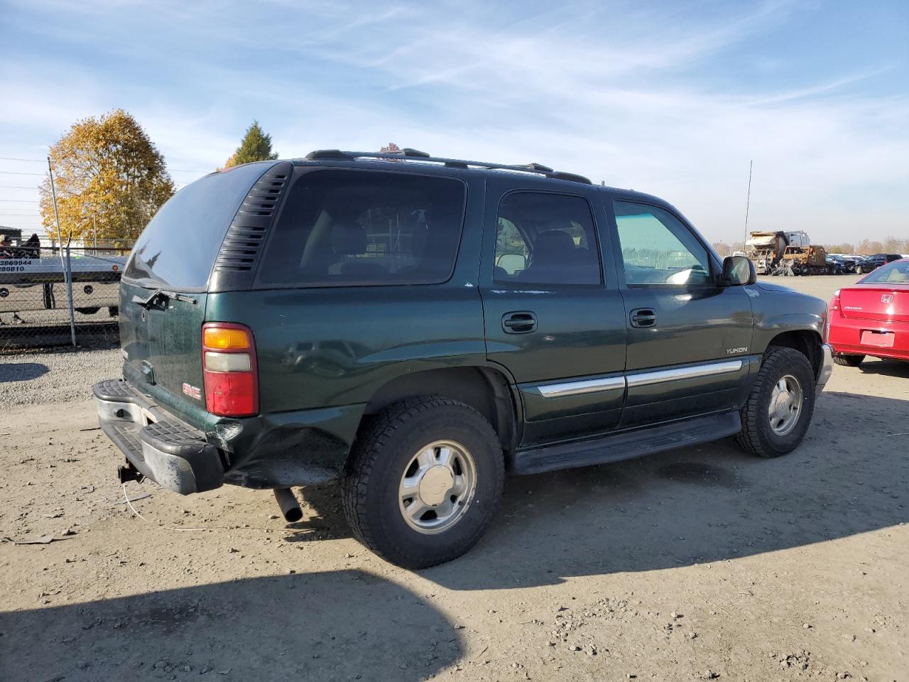 2003 GMC Yukon - Image 3