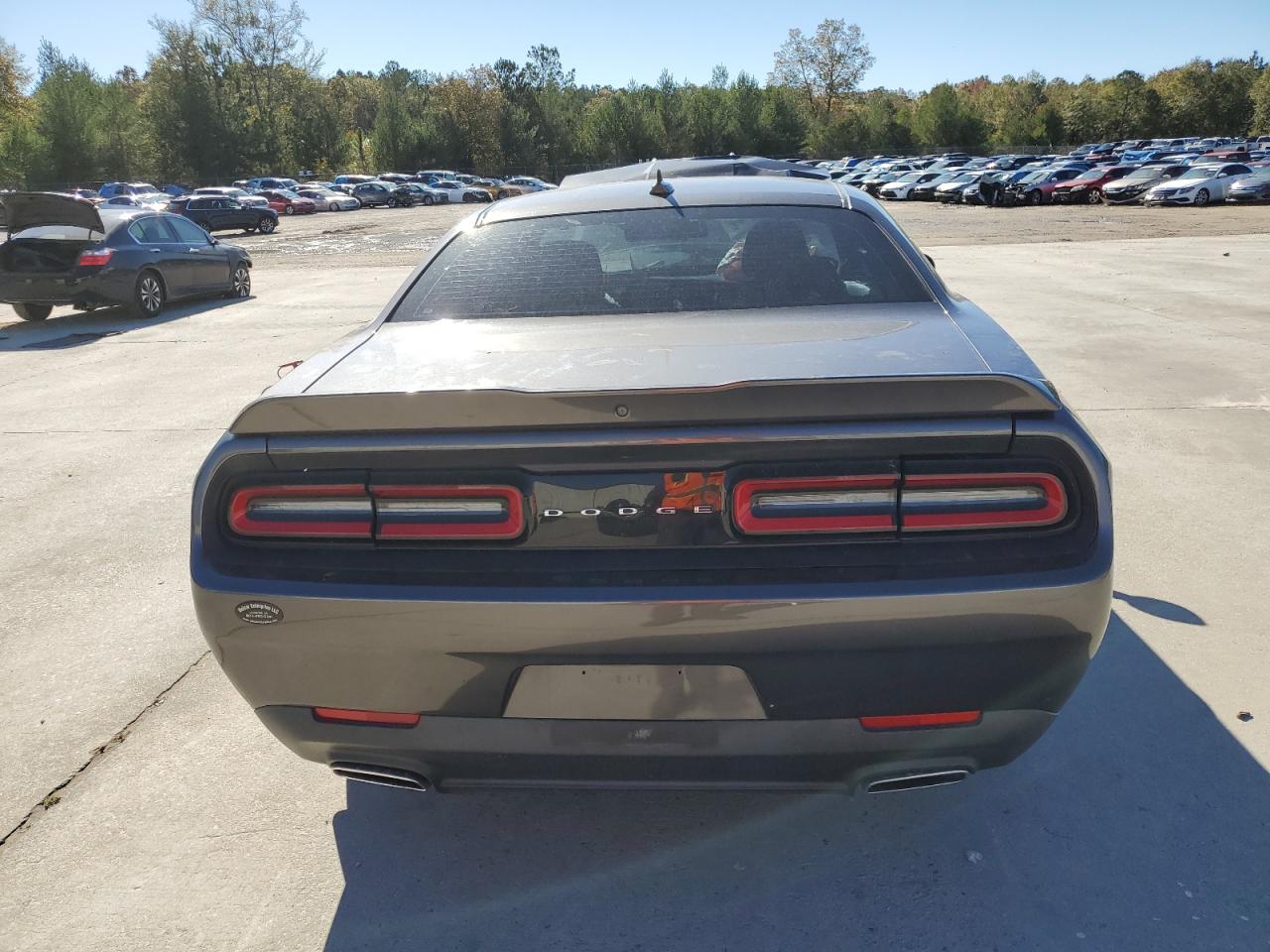 2019 Dodge Challenger - Image 6