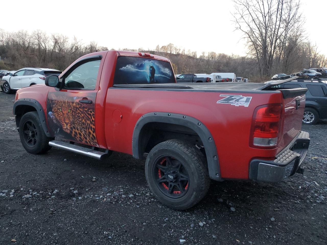 2013 GMC Sierra - Image 2