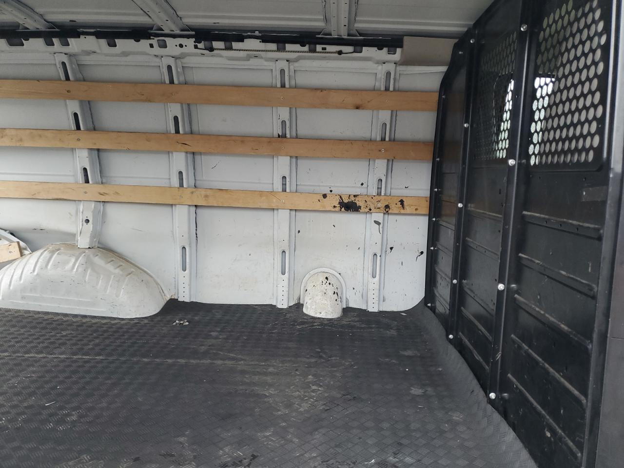 2020 GMC Savana G2500 VIN: 1GTW7AFG7L1181905 Lot: 81882984