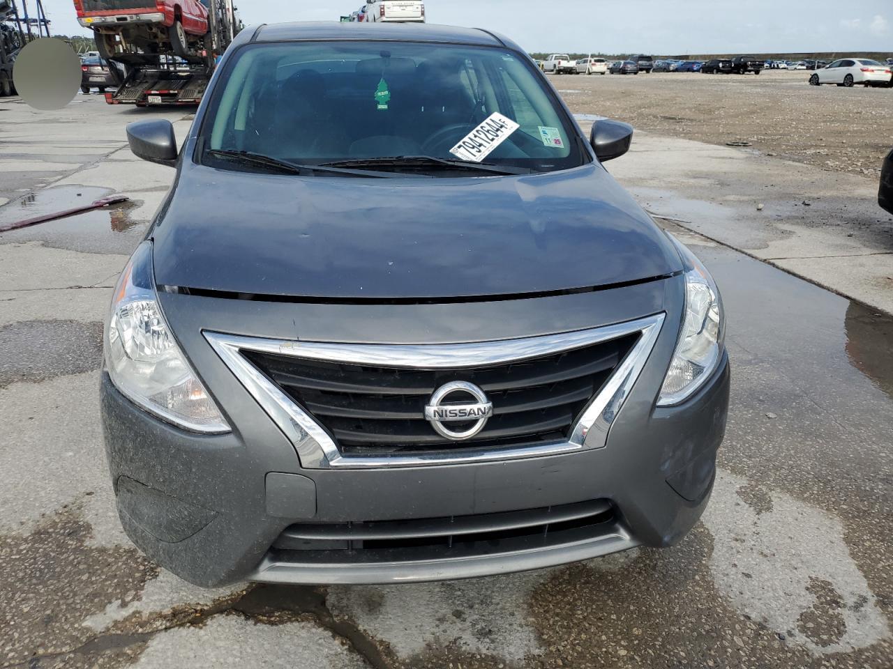 VIN 3N1CN7AP6KL858889 2019 NISSAN VERSA no.5