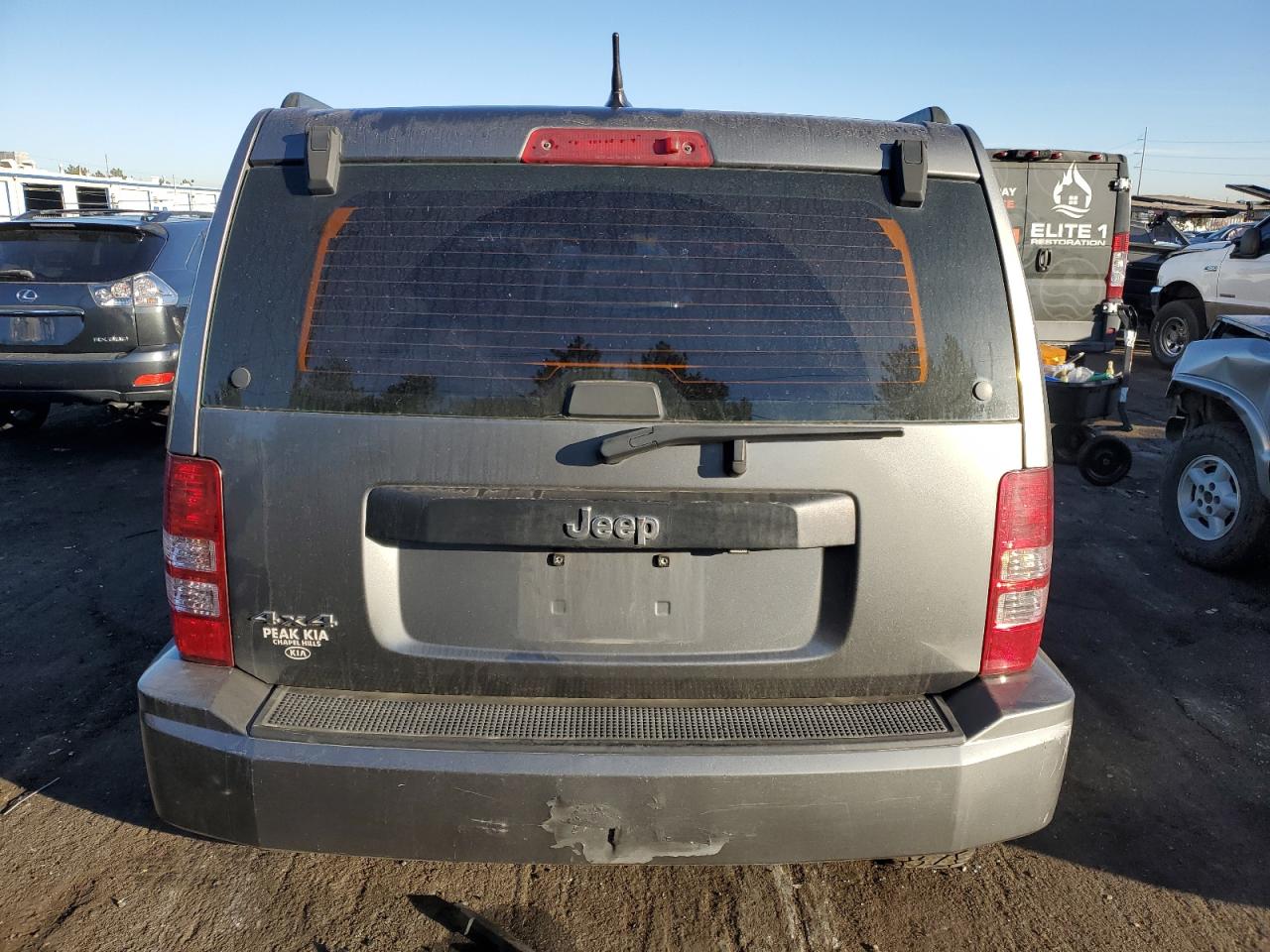 2012 Jeep Liberty (North America) - Image 6