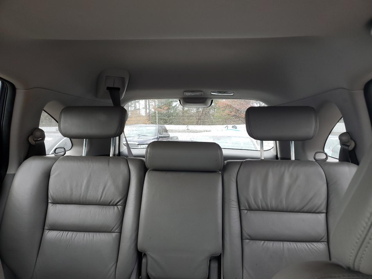 2009 Honda CR-V - Image 10