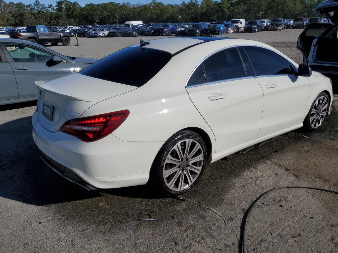 VIN WDDSJ4EB6HN490875 2017 MERCEDES-BENZ CLA-CLASS no.3