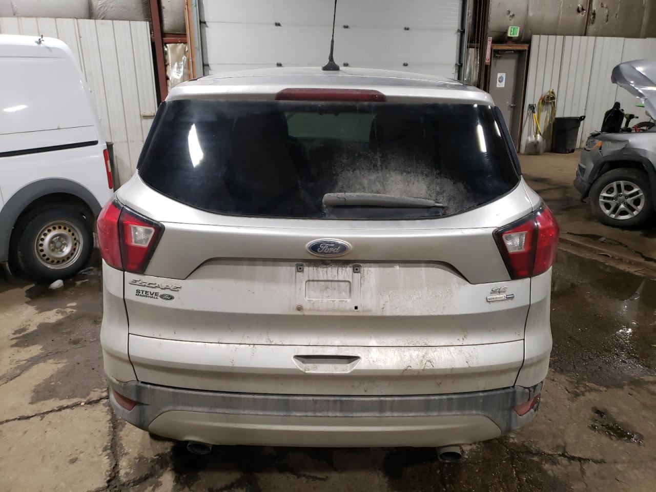 VIN 1FMCU9GD8KUB39573 2019 FORD ESCAPE no.6