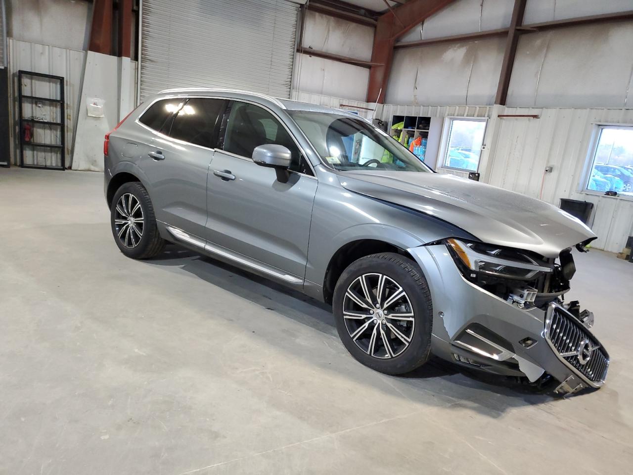 2018 Volvo XC60 - Image 4