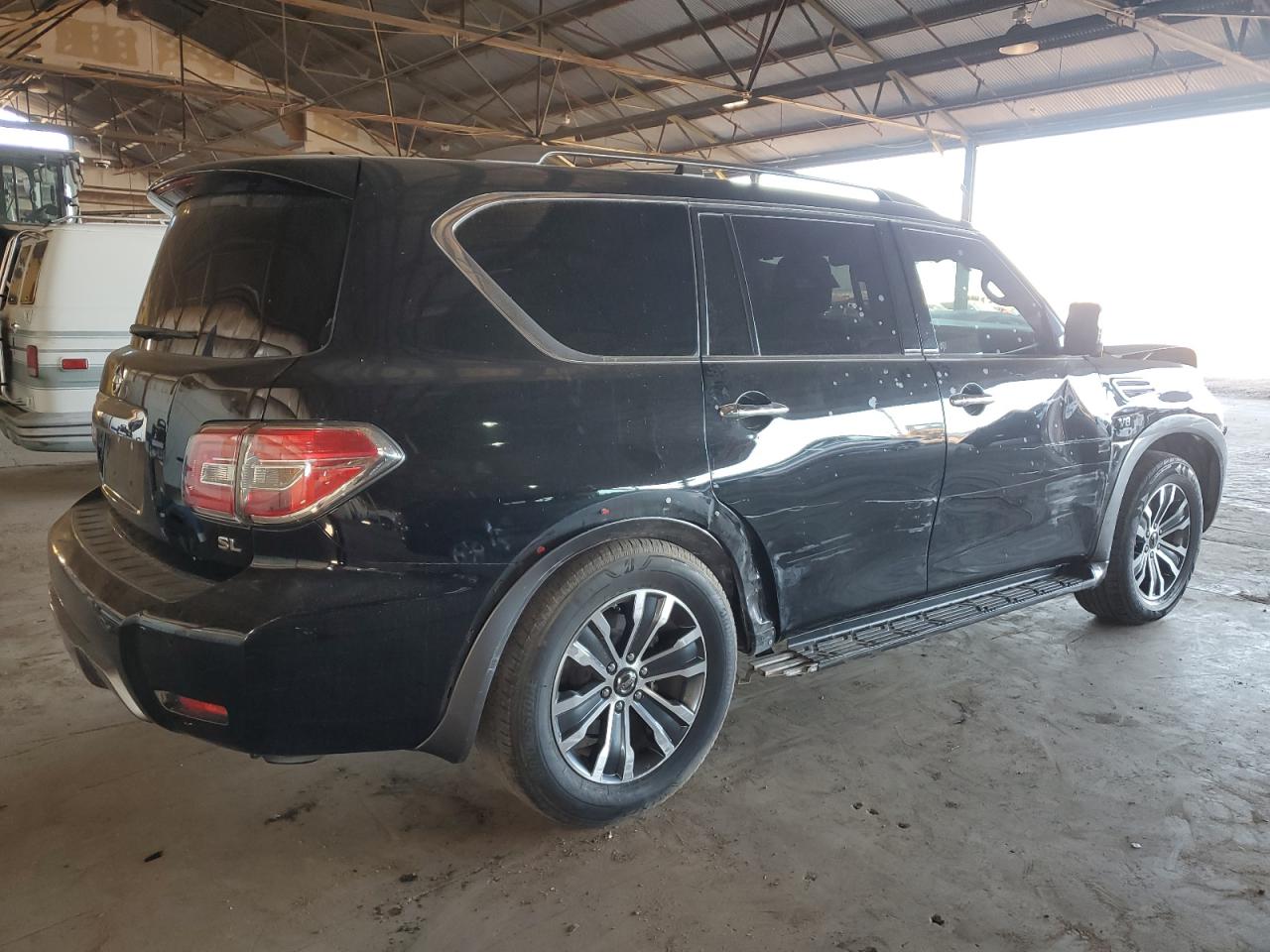 2020 Nissan Armada - Image 3
