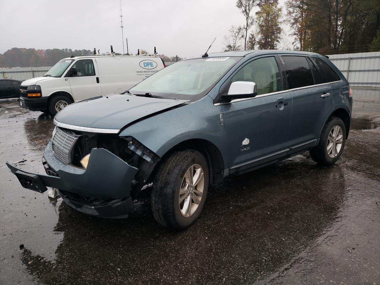 2010 Lincoln MKX - Image 1