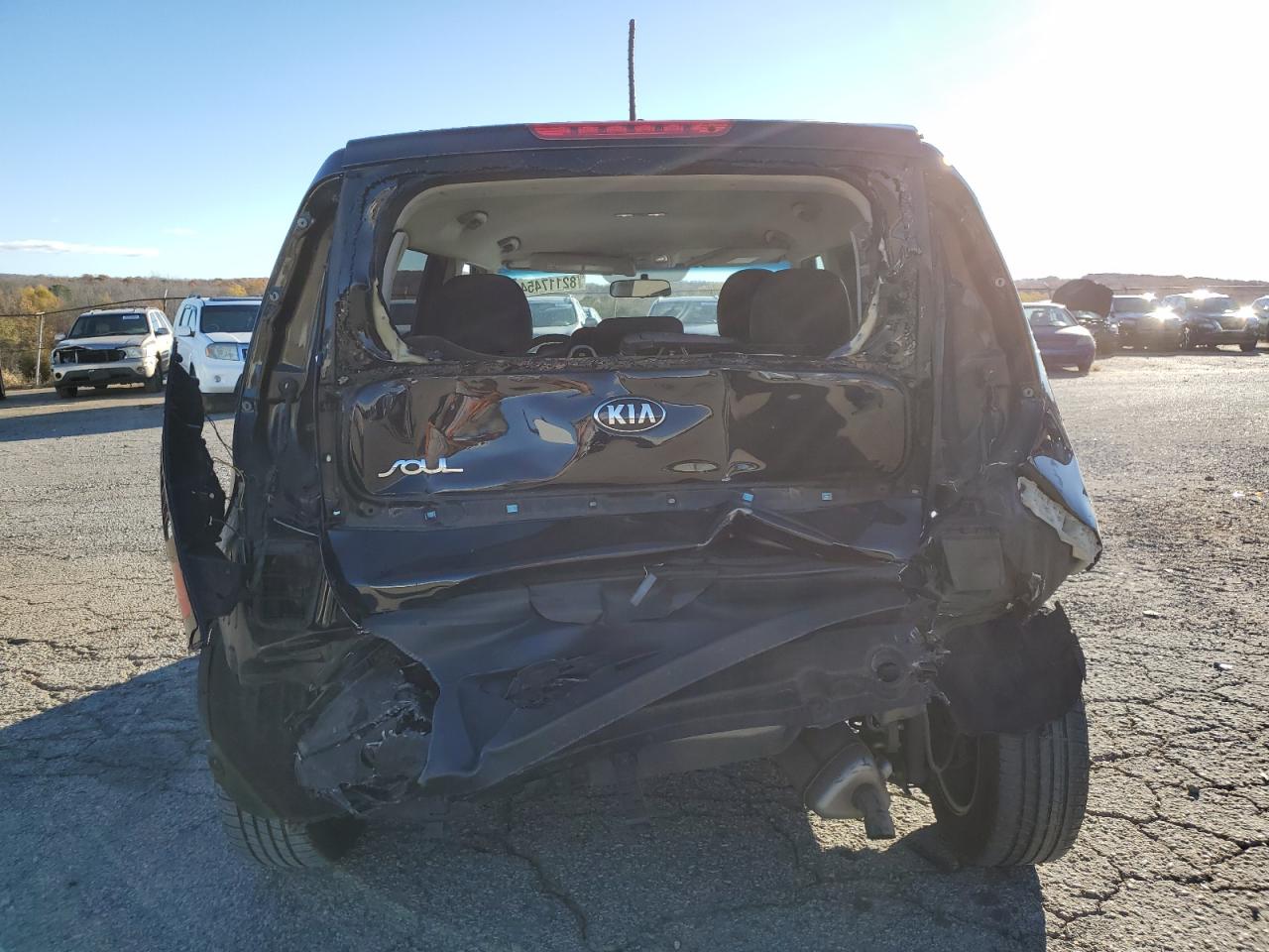 VIN KNDJN2A23F7150251 2015 KIA SOUL no.6