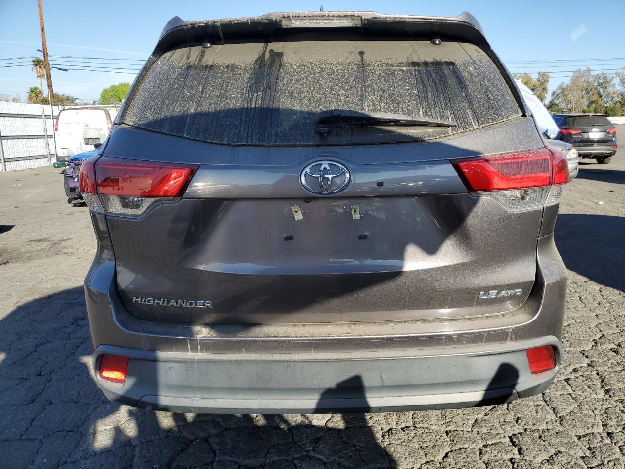 2019 Toyota Highlander - Image 6