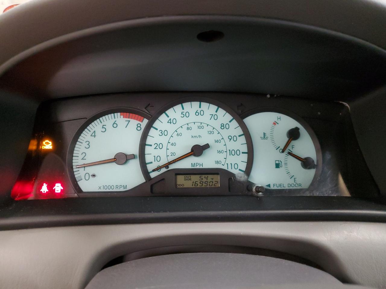 2003 Toyota Corolla - Image 9
