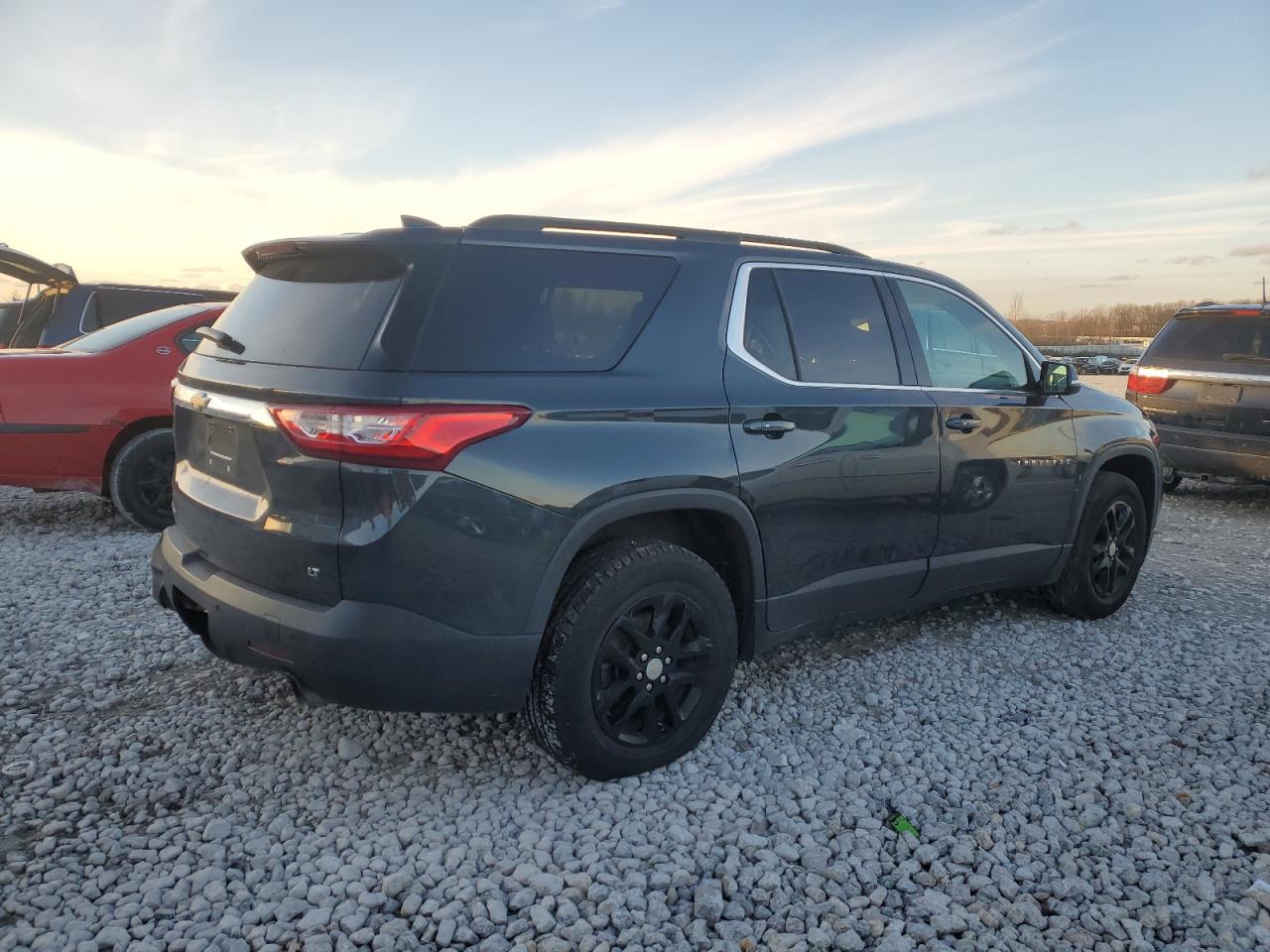 2020 Chevrolet Traverse - Image 3