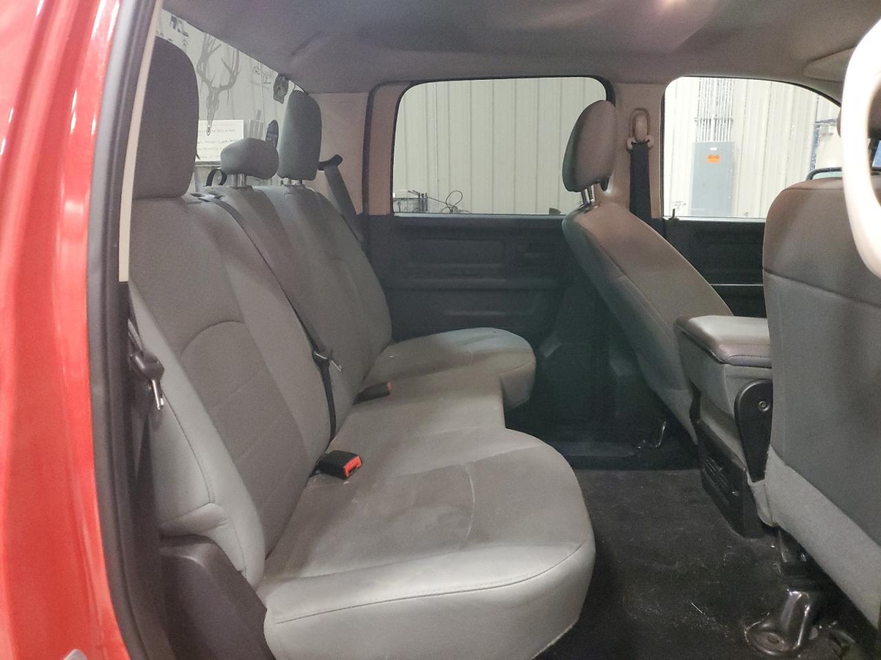 2016 RAM 1500 - Image 10