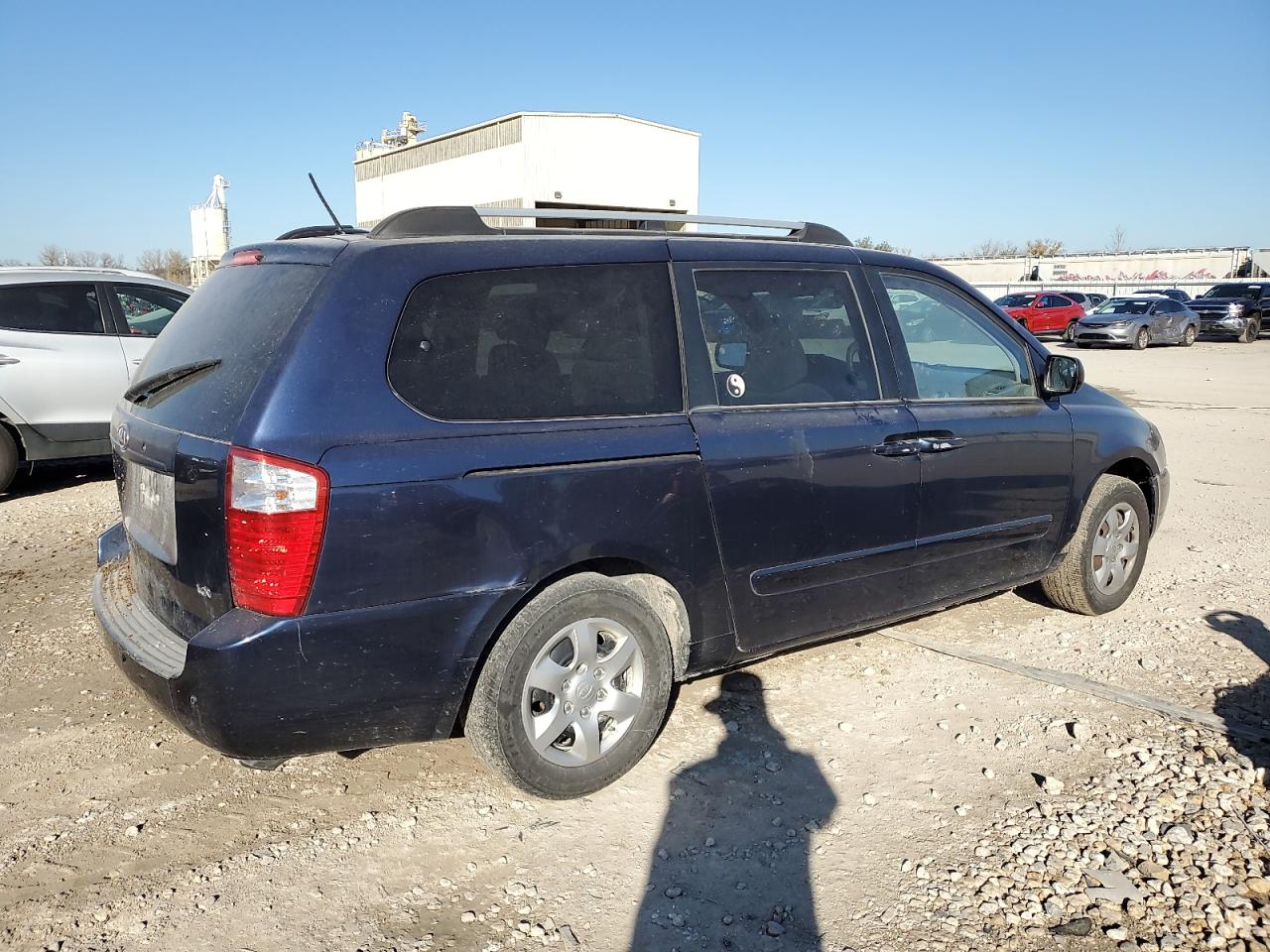 2009 Kia Sedona - Image 3