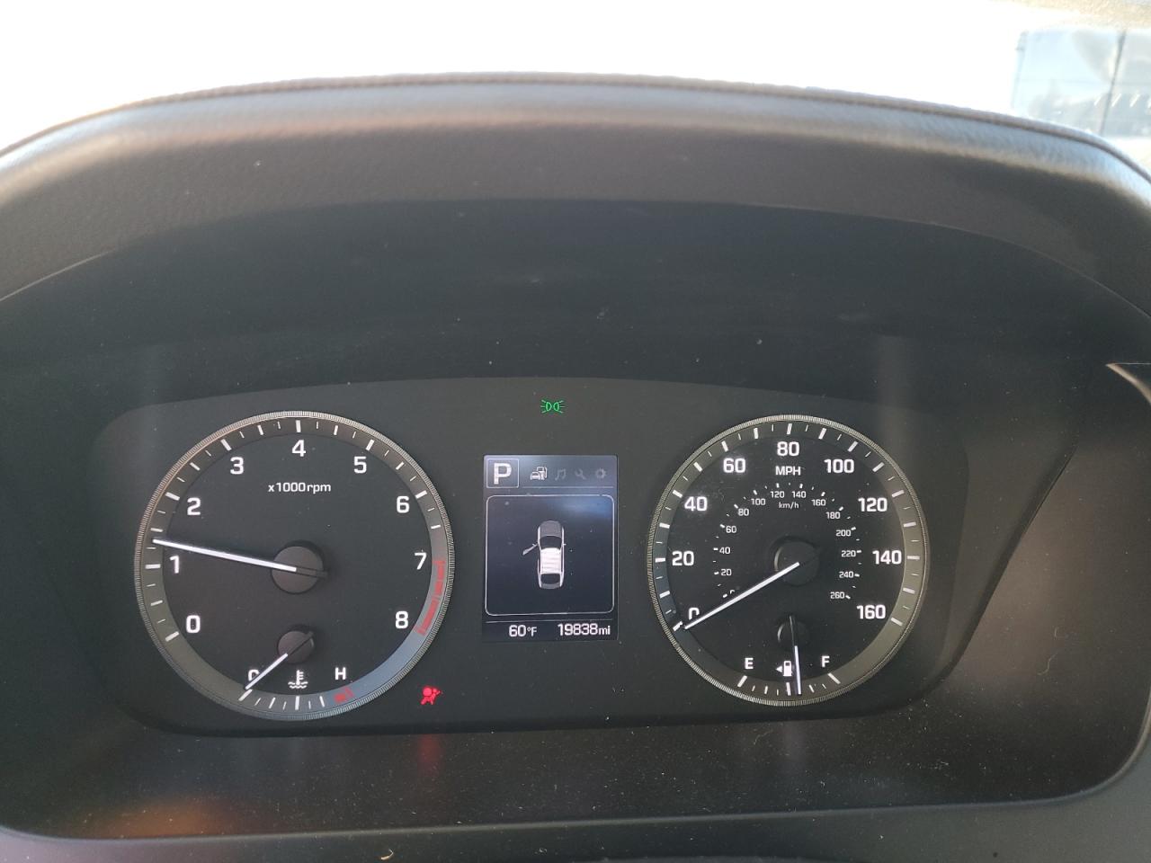 2016 Hyundai Sonata - Image 9