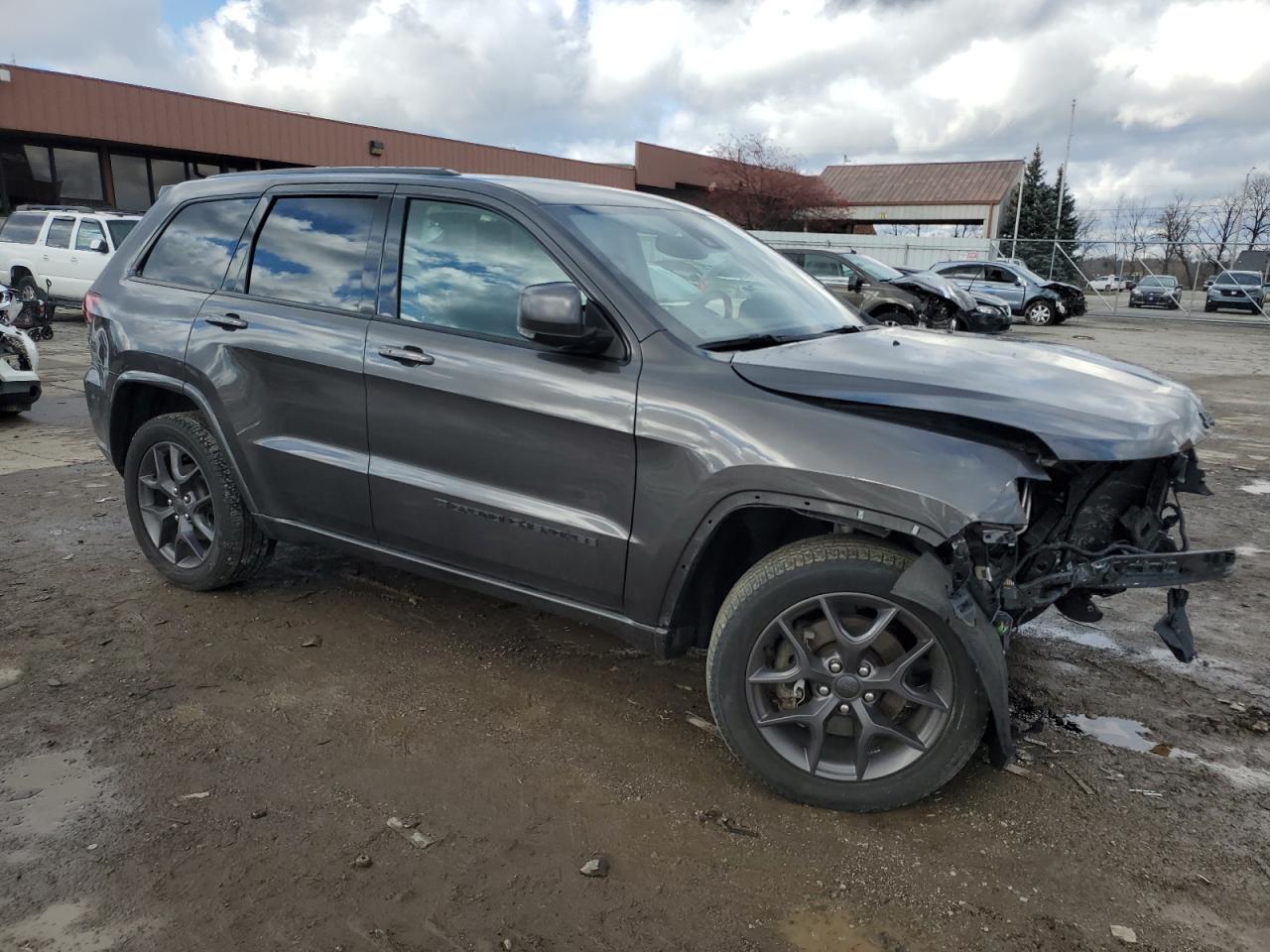 2021 Jeep Grand Cherokee - Image 4
