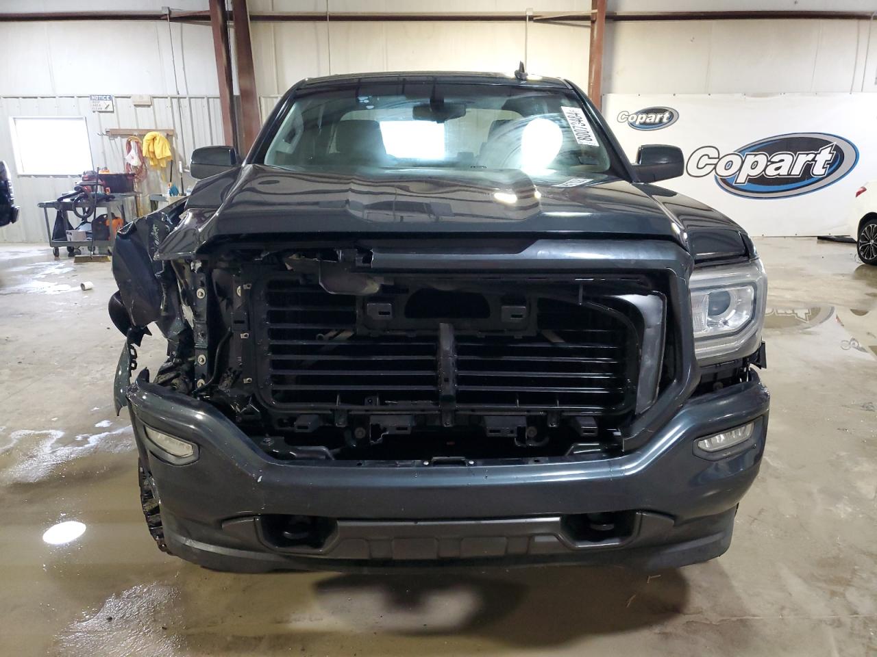 2017 GMC Sierra - Image 5