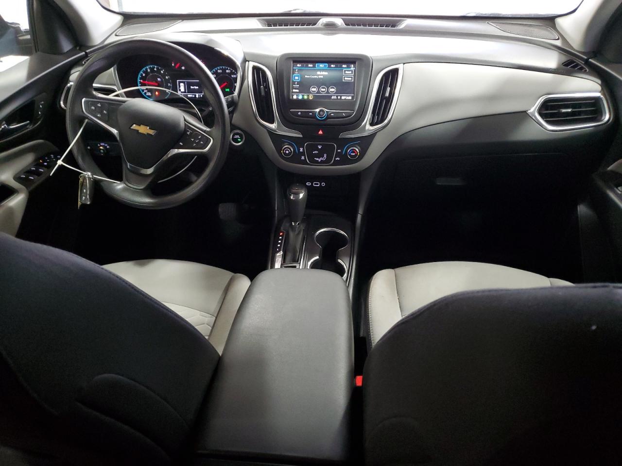 2019 Chevrolet Equinox - Image 8