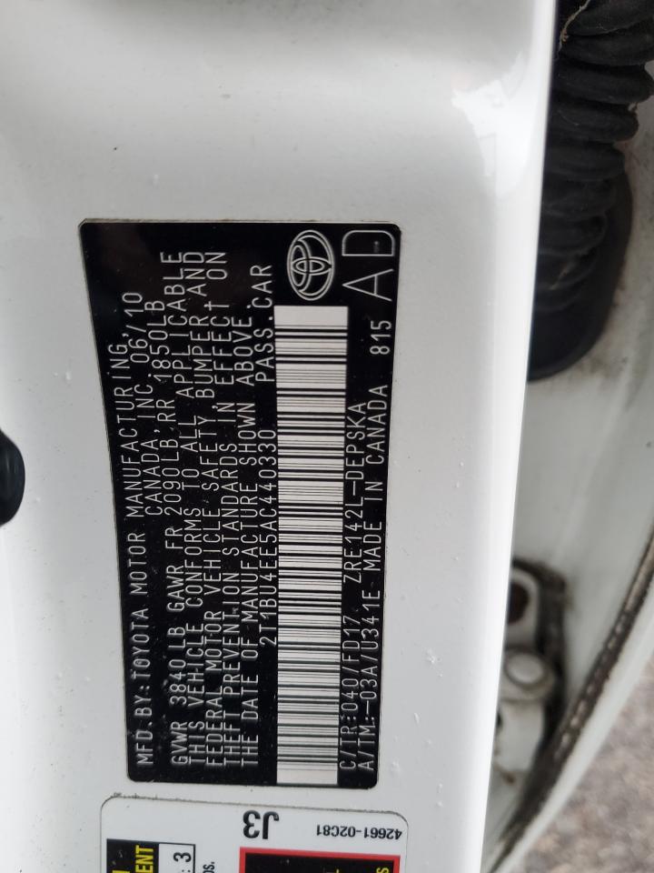 2010 Toyota Corolla - Image 12