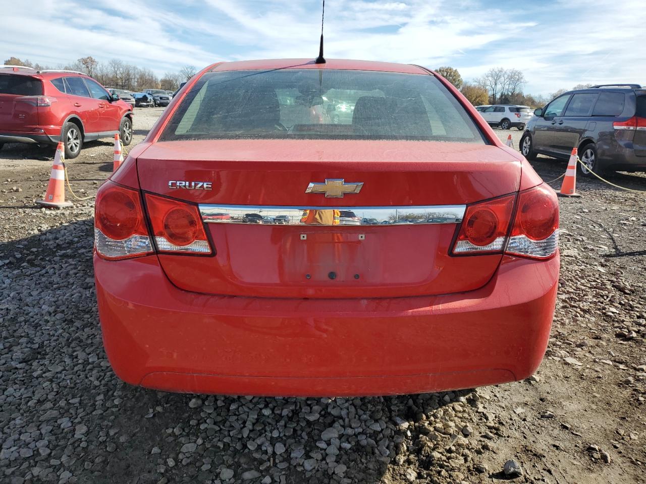 VIN 1G1PA5SHXE7401879 2014 CHEVROLET CRUZE no.6