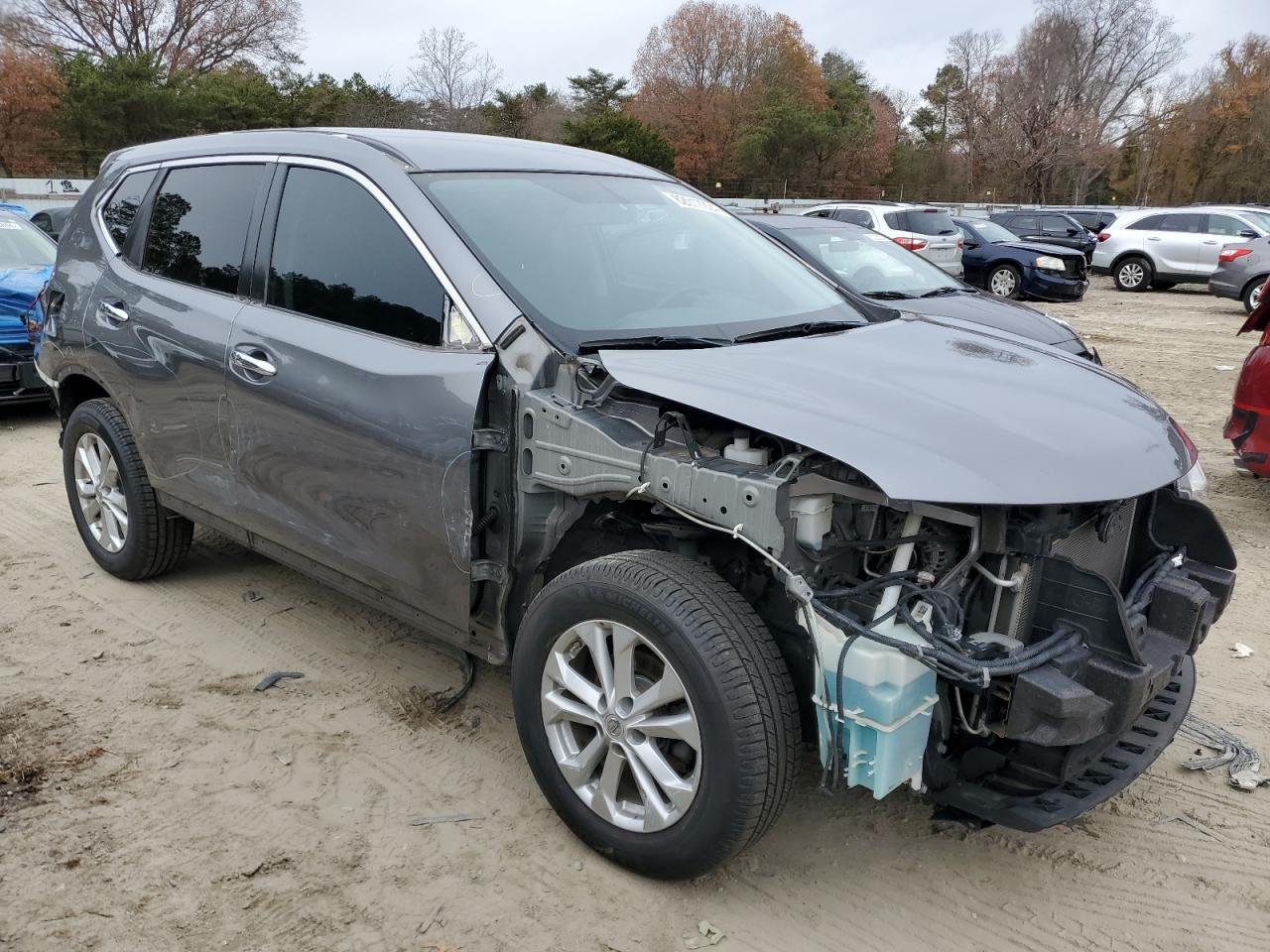 2016 Nissan Rogue - Image 4