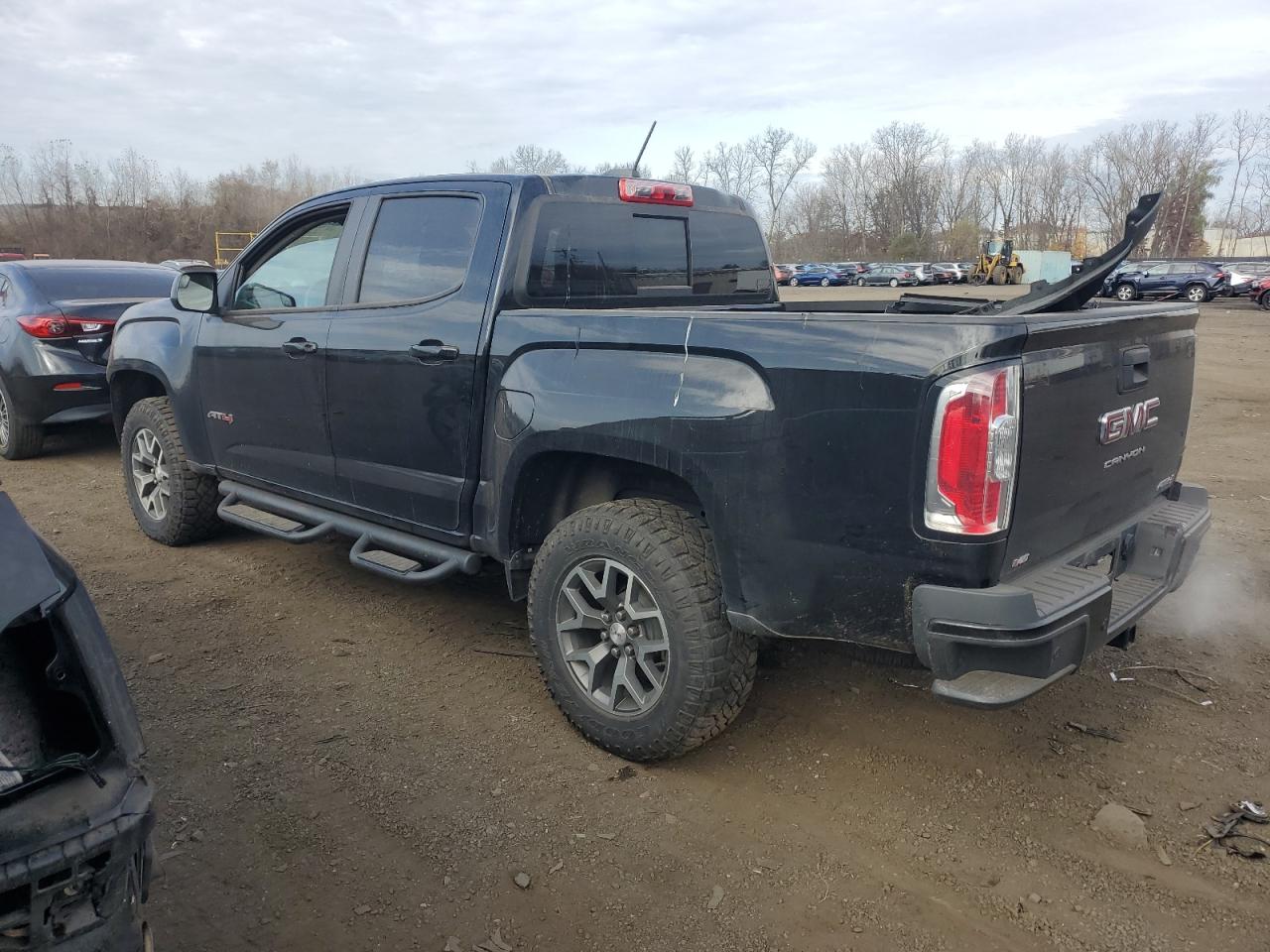 VIN 1GTG6FEN8N1134373 2022 GMC CANYON no.2