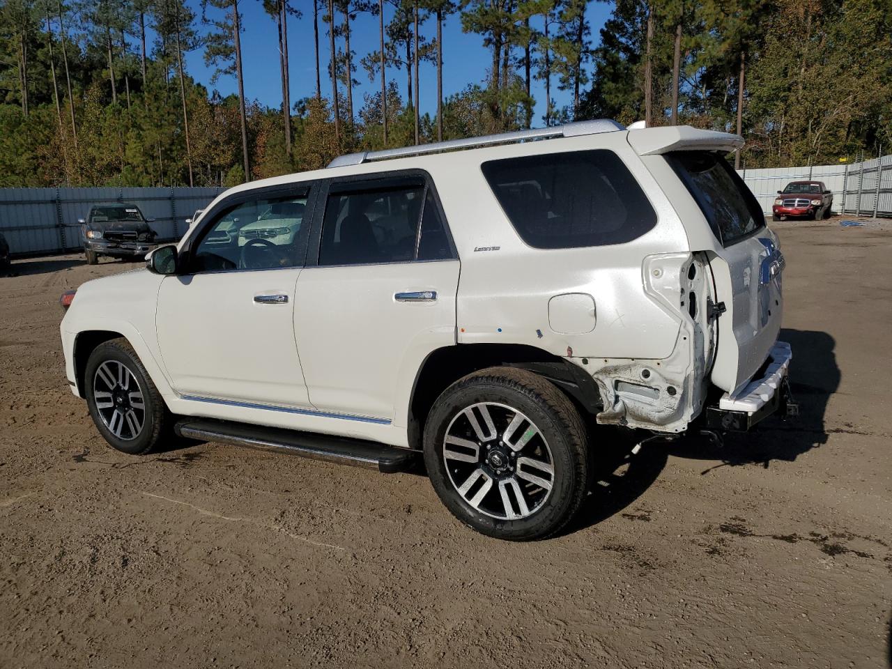 2019 Toyota 4Runner - Image 2