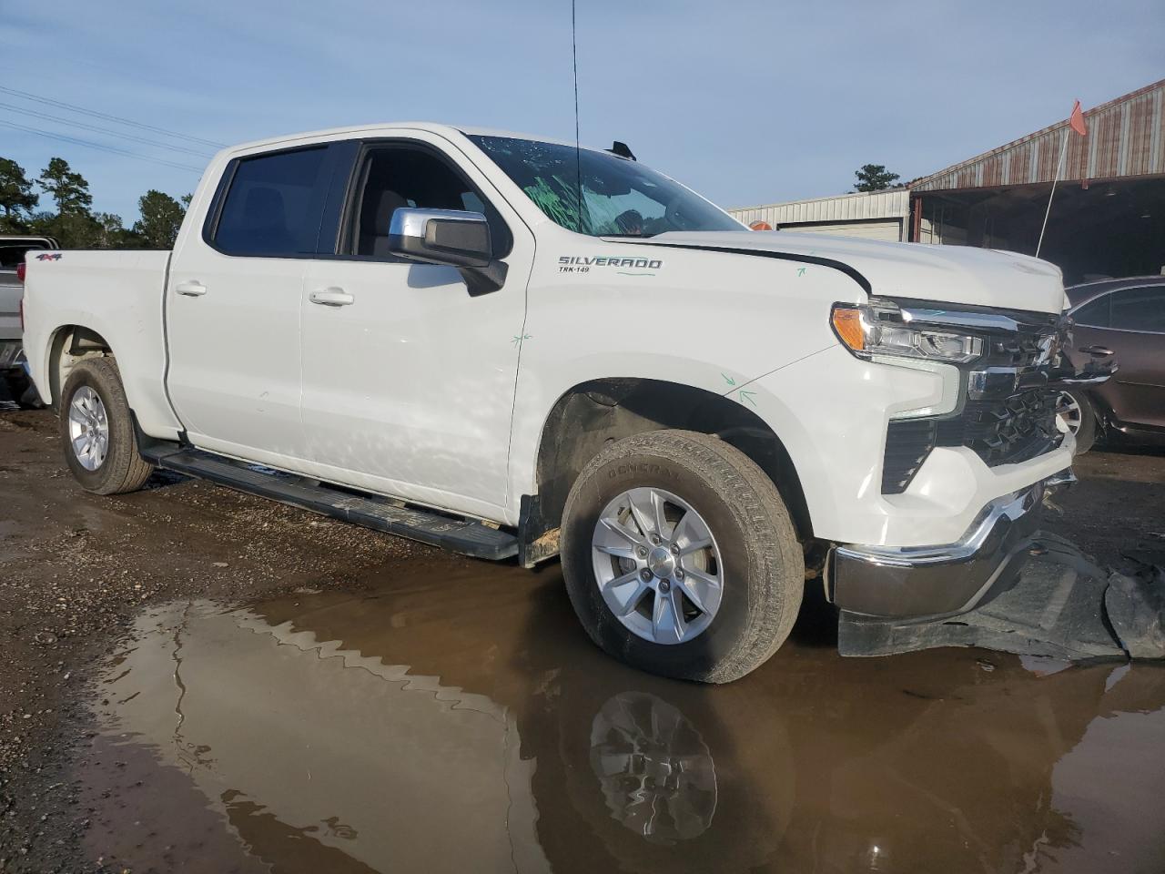 2023 Chevrolet Silverado - Image 4