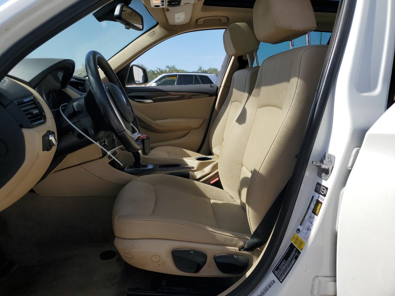 2015 BMW X1 - Image 7