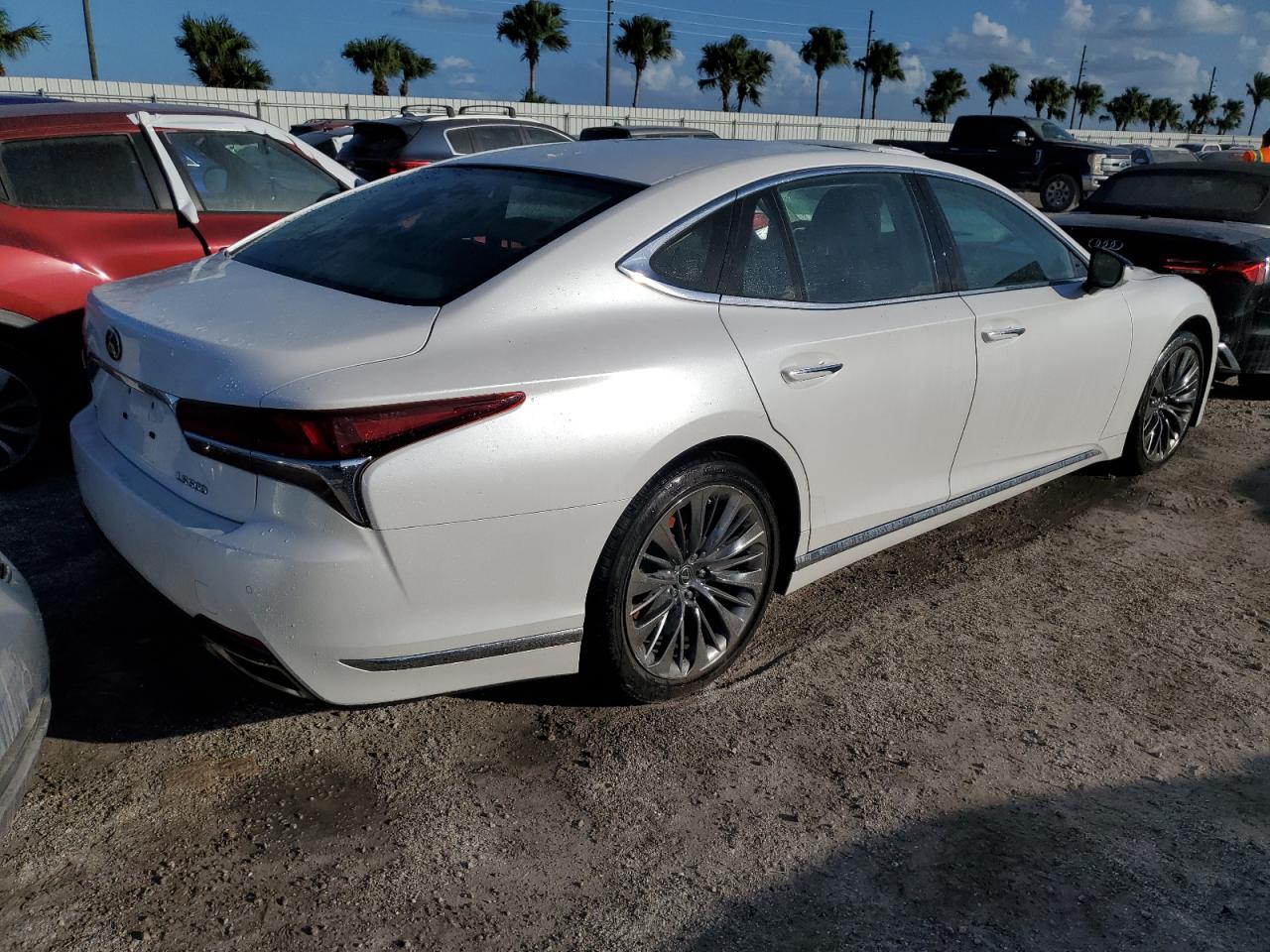 VIN JTHD51FF4L5012839 2020 LEXUS LS500 no.3