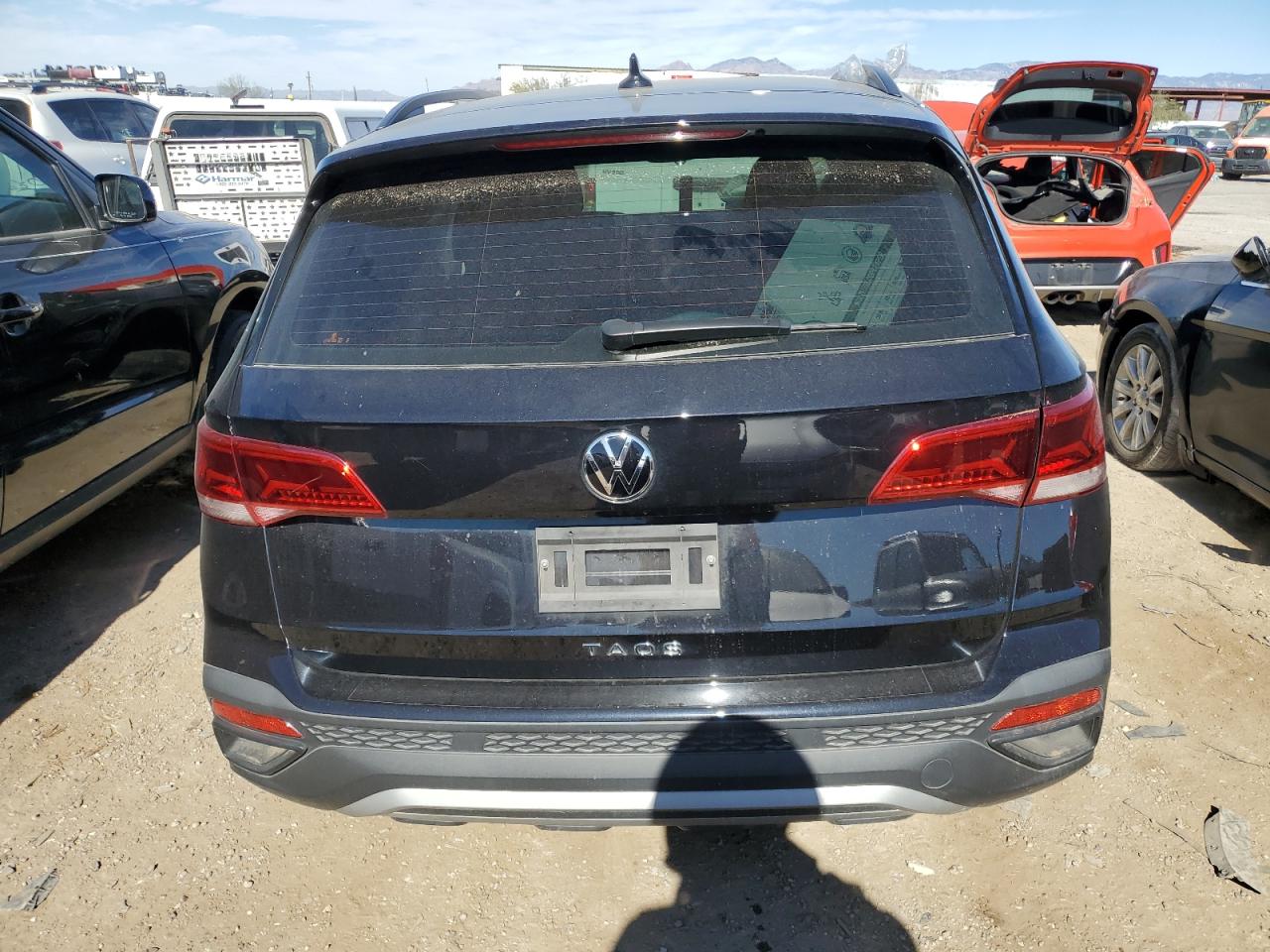 2023 Volkswagen Taos - Image 6