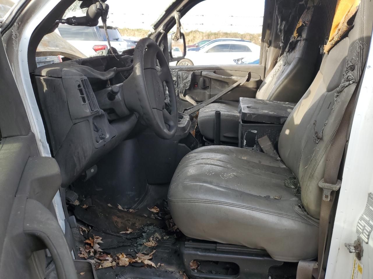 2007 Chevrolet Express - Image 7