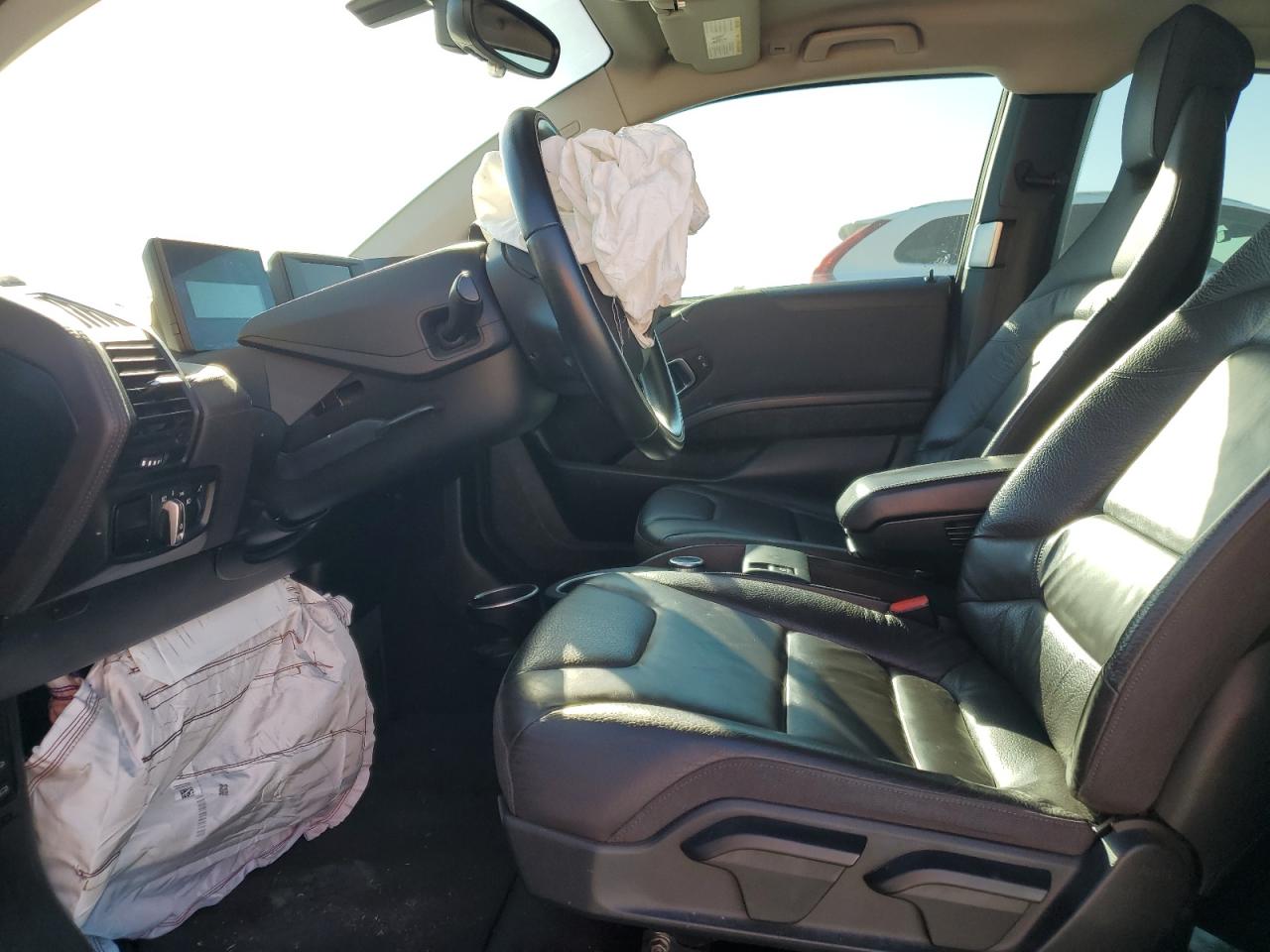 2018 BMW i3 - Image 7