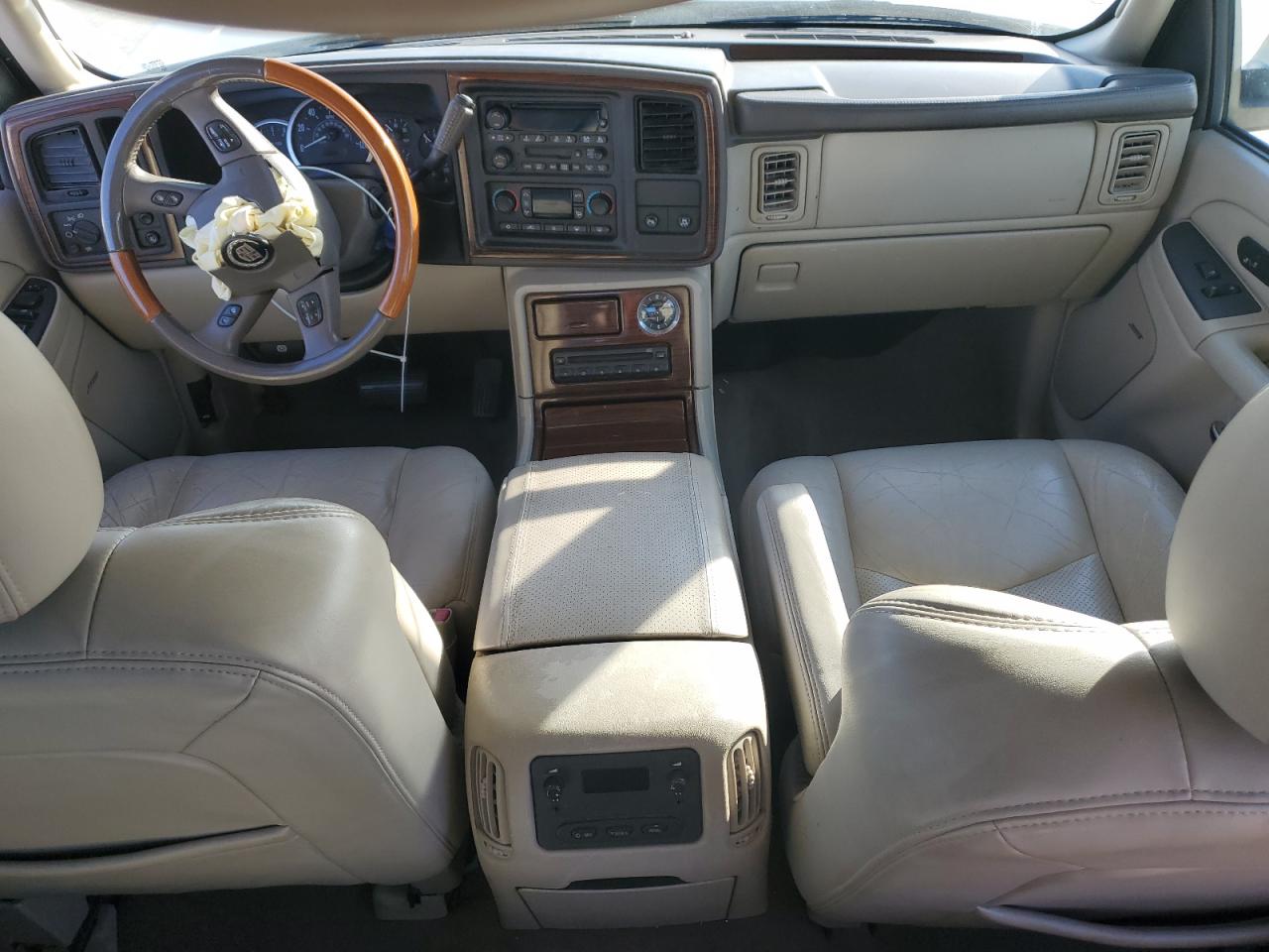 2004 Cadillac Escalade Ext VIN: 3GYEK62N44G115210 Lot: 82123944