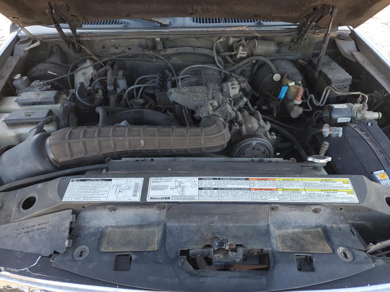 1997 Ford Explorer - Image 13